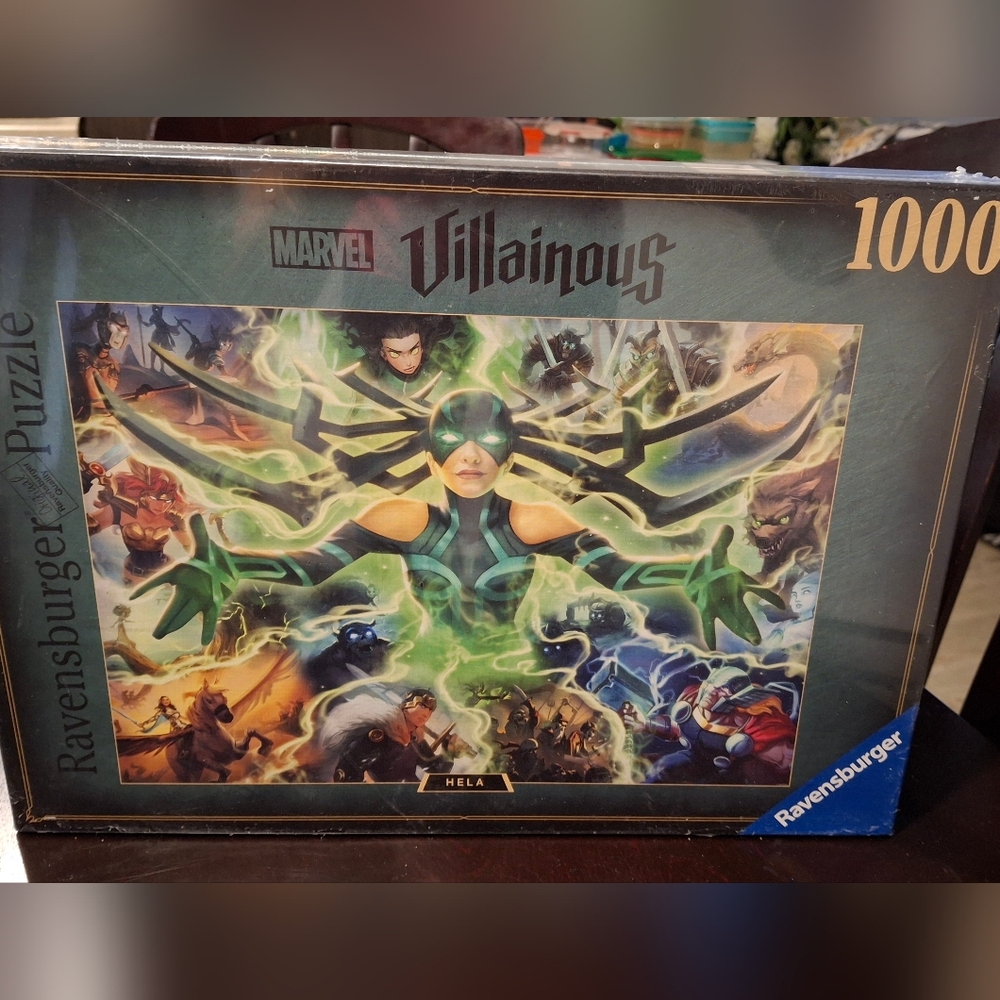 BNWT Ravensburger Marvel Villains 1000 Pcs Puzzle